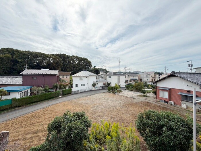 物件内観写真21　(室内からの展望)