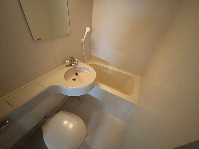 物件内観写真11　(トイレ)