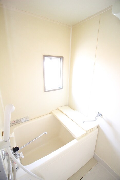 物件内観写真8　(バス／シャワールーム等)