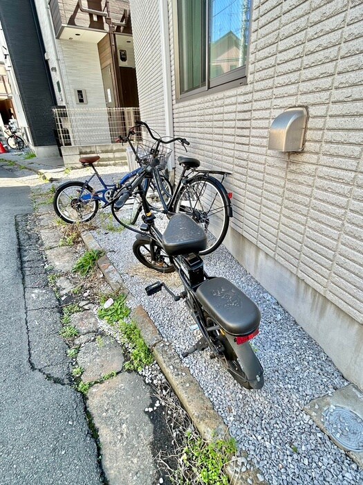 物件外観写真4　(建物設備)