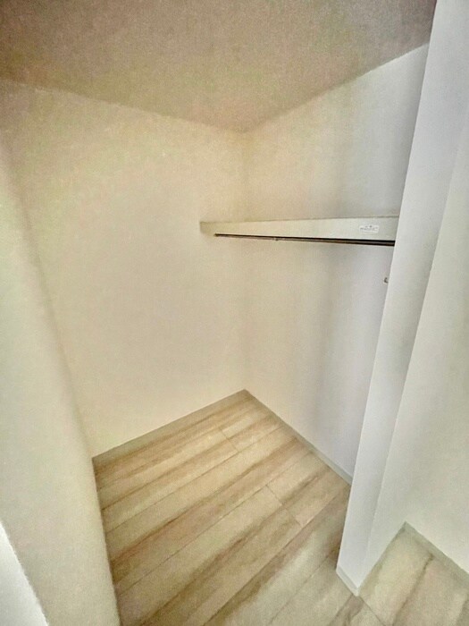 物件内観写真10　(収納)