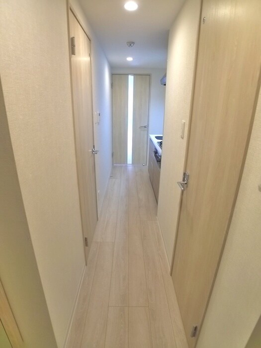 物件内観写真14　(廊下)