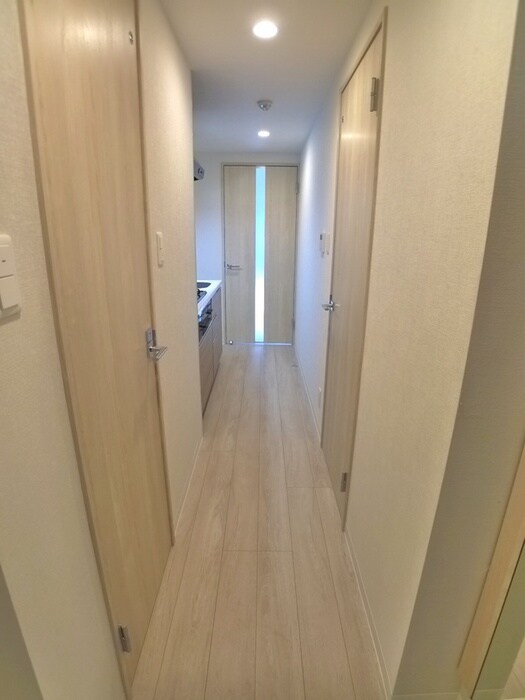 物件内観写真15　(廊下)