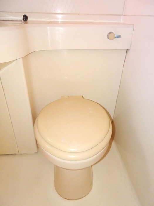 物件内観写真12　(トイレ)