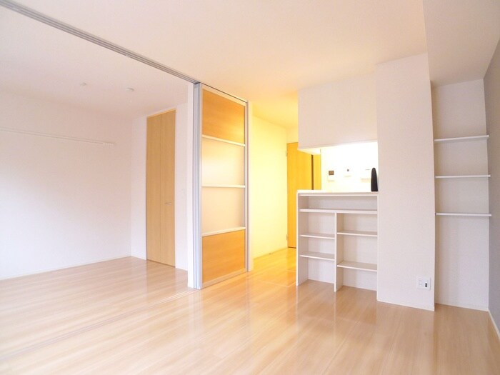 物件内観写真9　(居室)