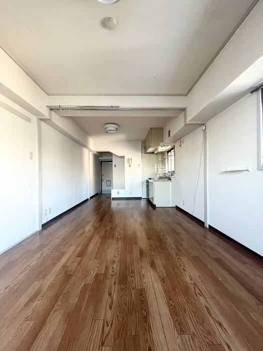 物件内観写真9　(居室)