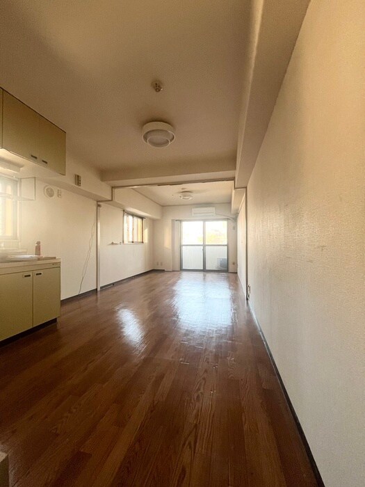 物件内観写真10　(居室)