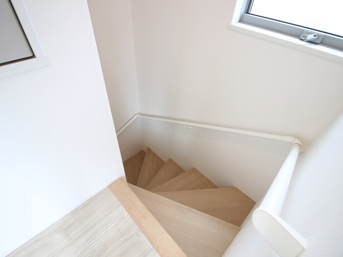 物件内観写真18　(廊下)