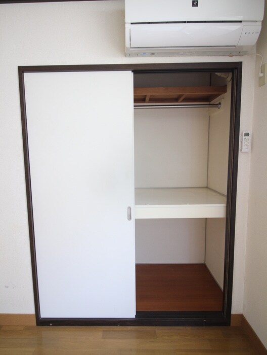 物件内観写真16　(収納)