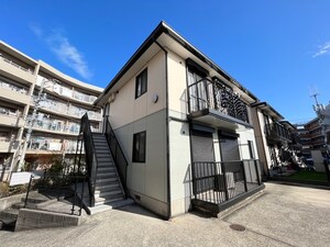 コムフォルテ－ヨＡ、Ｂ外観写真