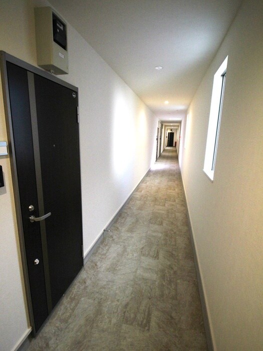 物件内観写真20　(玄関)