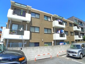 コートブラウニー外観写真