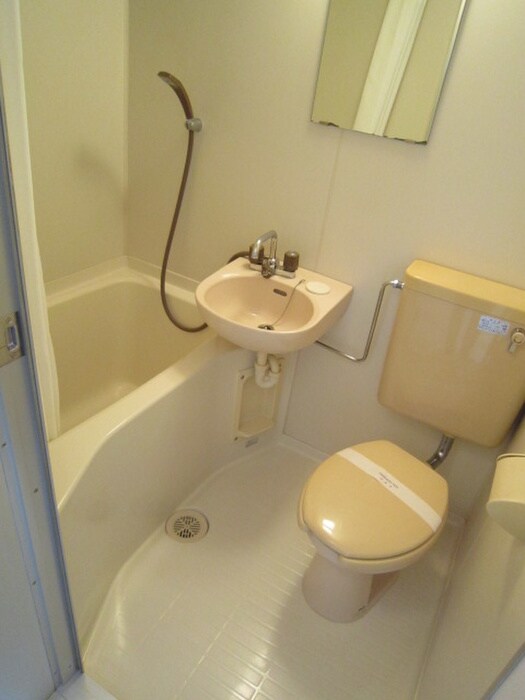 物件内観写真10　(バス／シャワールーム等)