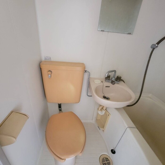 物件内観写真13　(トイレ)