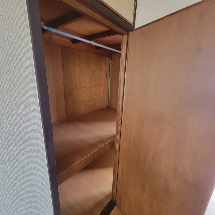 物件内観写真15　(収納)