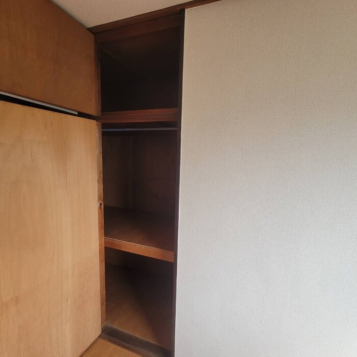物件内観写真16　(収納)