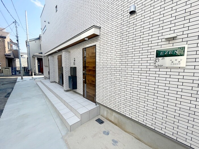 ＥＺＥＮのエントランス部分