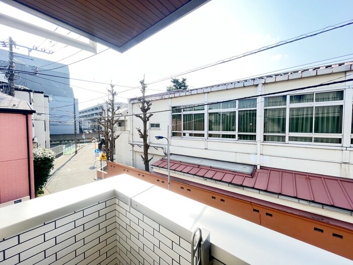 ＥＺＥＮの室内からの展望