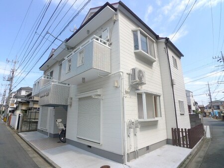 シャトレ新座外観写真