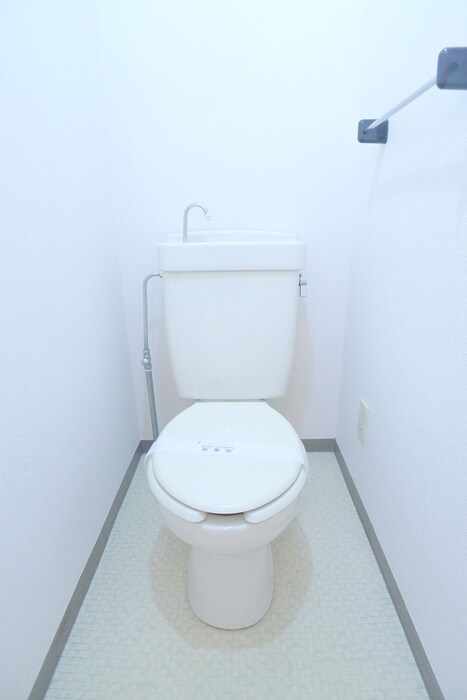 物件内観写真11　(トイレ)