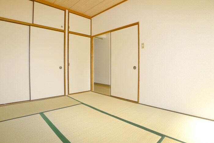 物件内観写真13　(居室)