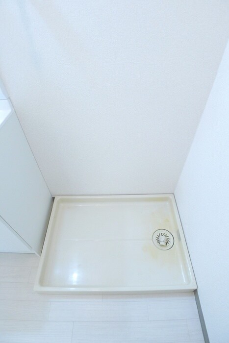 物件内観写真19　(洗濯機置場)