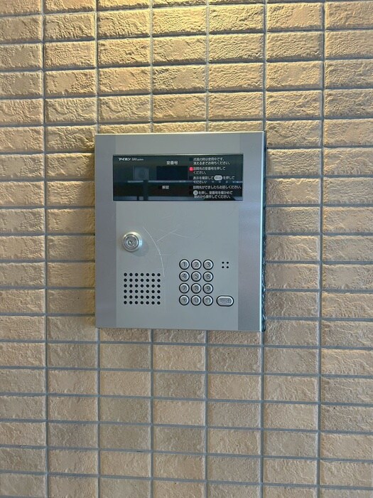 物件外観写真4　(建物設備)