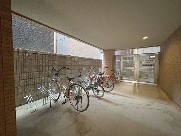 物件外観写真6　(建物設備)