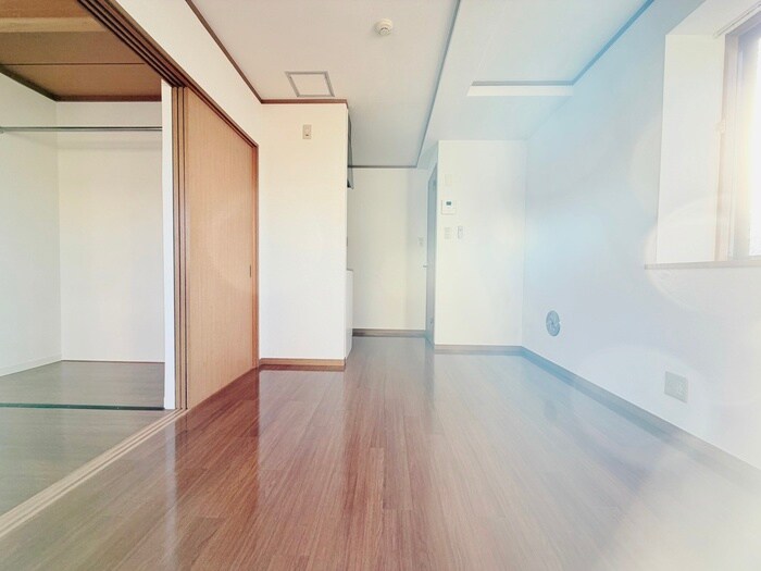 物件内観写真6　(居室)