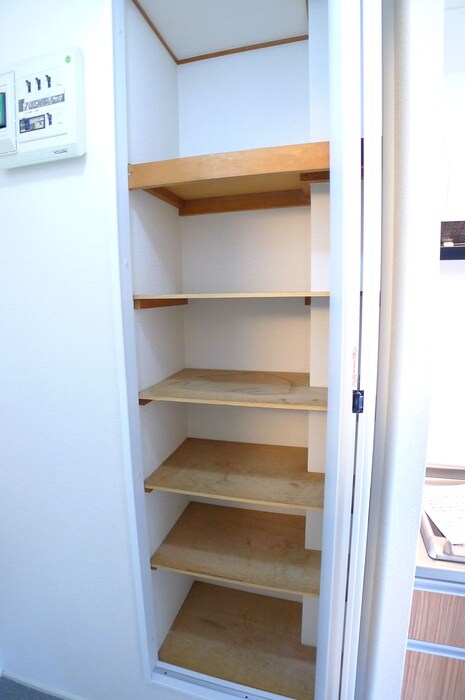 物件内観写真15　(靴箱)