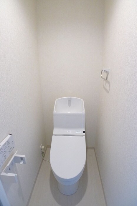 物件内観写真19　(トイレ)