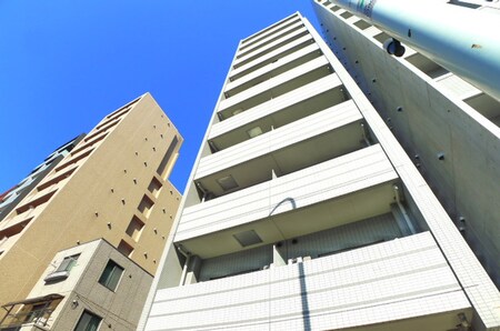 ｽｶｲｺｰﾄﾙｰﾍﾞﾝｽ西早稲田(303)外観写真