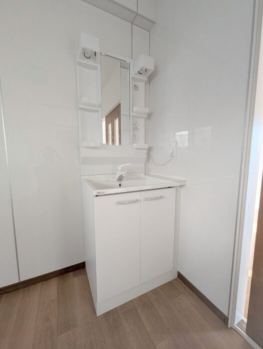 物件内観写真13　(洗面)