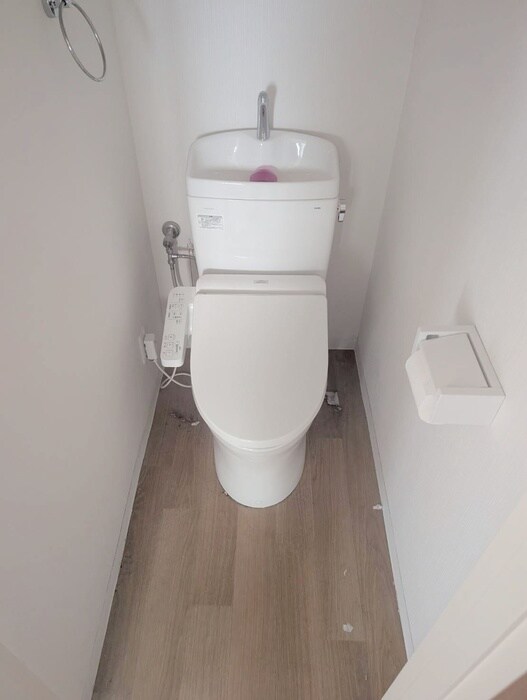 物件内観写真15　(トイレ)