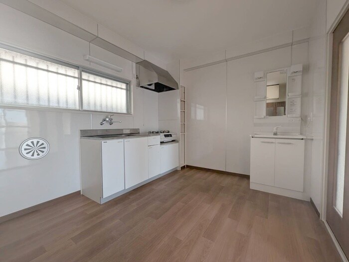 物件内観写真18　(居室)