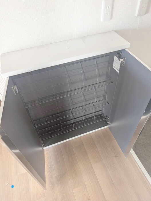 物件内観写真19　(靴箱)