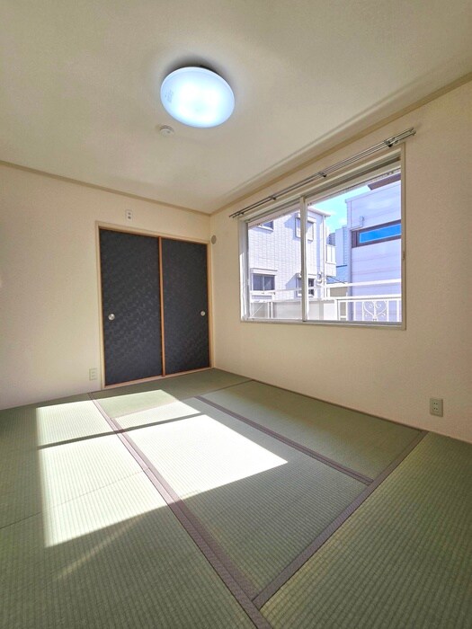 物件内観写真6　(居室)