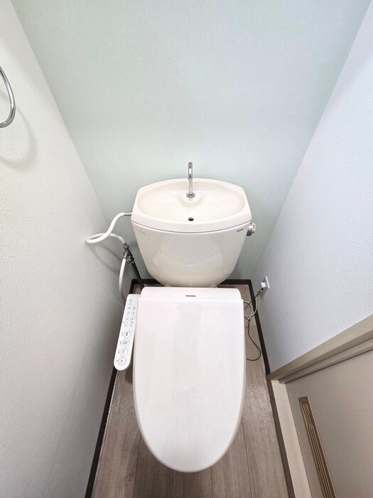 物件内観写真11　(トイレ)