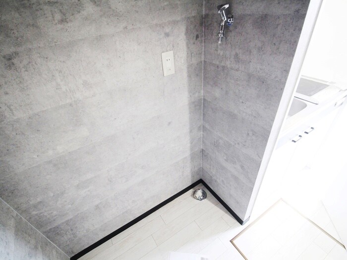 物件内観写真15　(洗濯機置場)