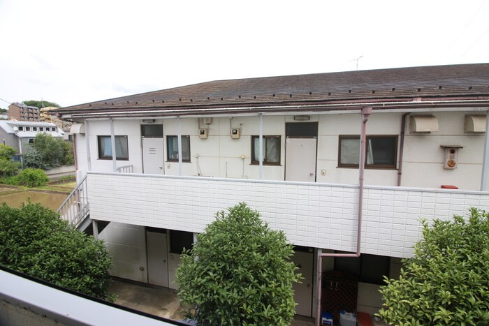 物件内観写真16　(室内からの展望)