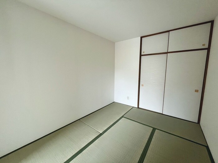 物件内観写真16　(内観写真)