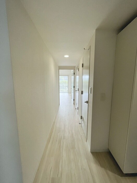 物件内観写真17　(廊下)