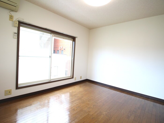 物件内観写真21　(居室)