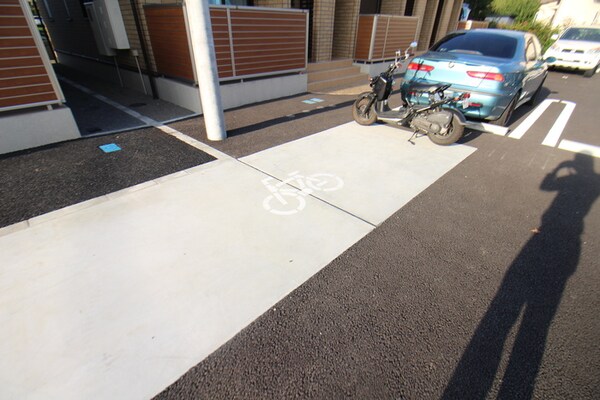 バイク置き場