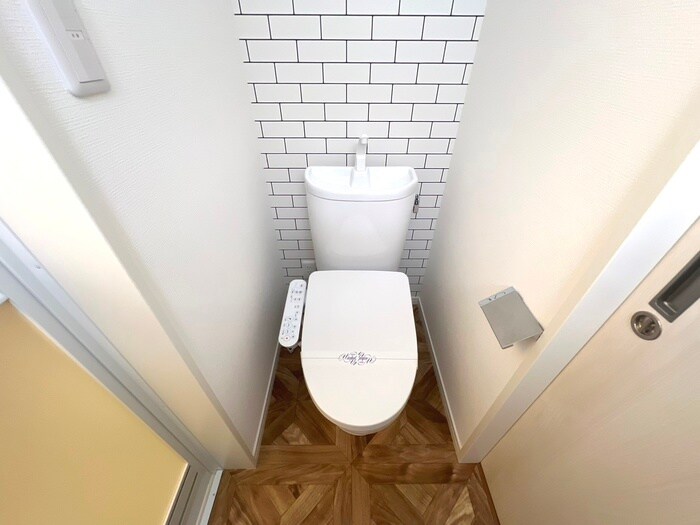 物件内観写真14　(トイレ)