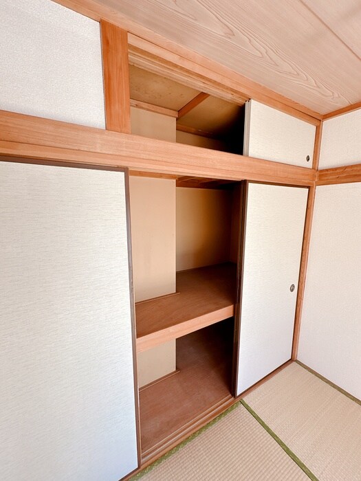 物件内観写真10　(収納)