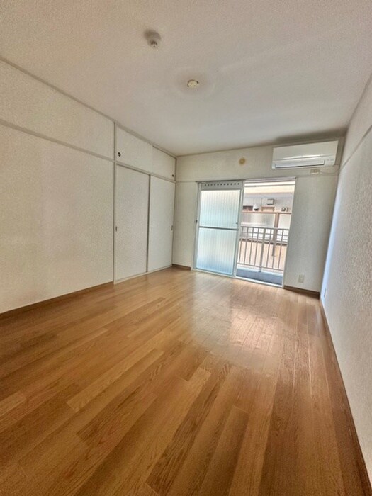 物件内観写真13　(居室)