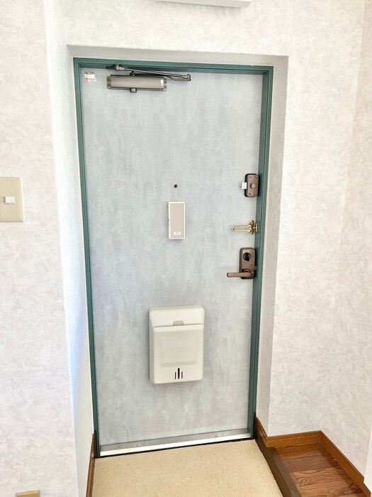 物件内観写真20　(玄関)