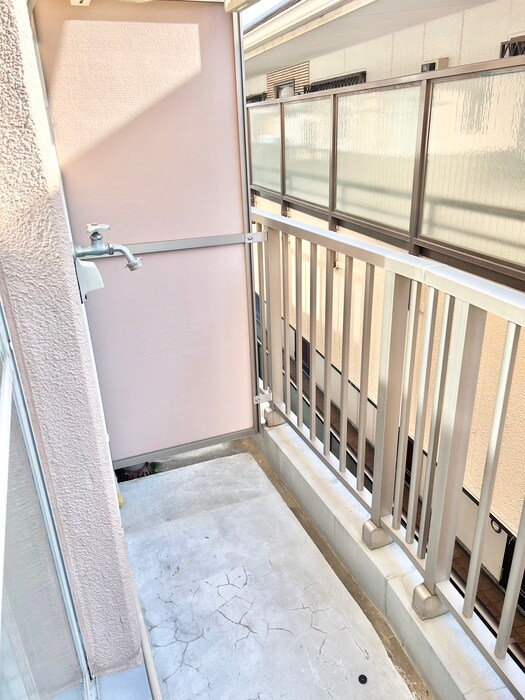 物件内観写真21　(洗濯機置場)