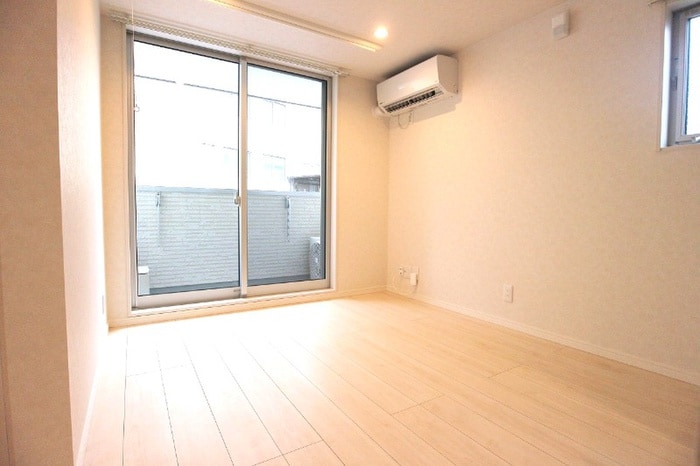 物件内観写真5　(居室)